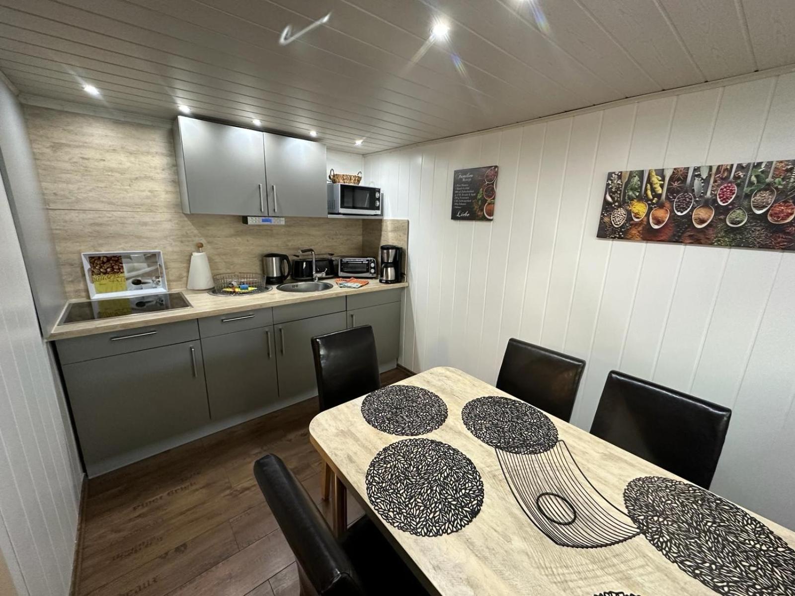 Christels Ferienwohnung 1 In Thale Mit Sonnenterrasse Und Grill Eksteriør bilde