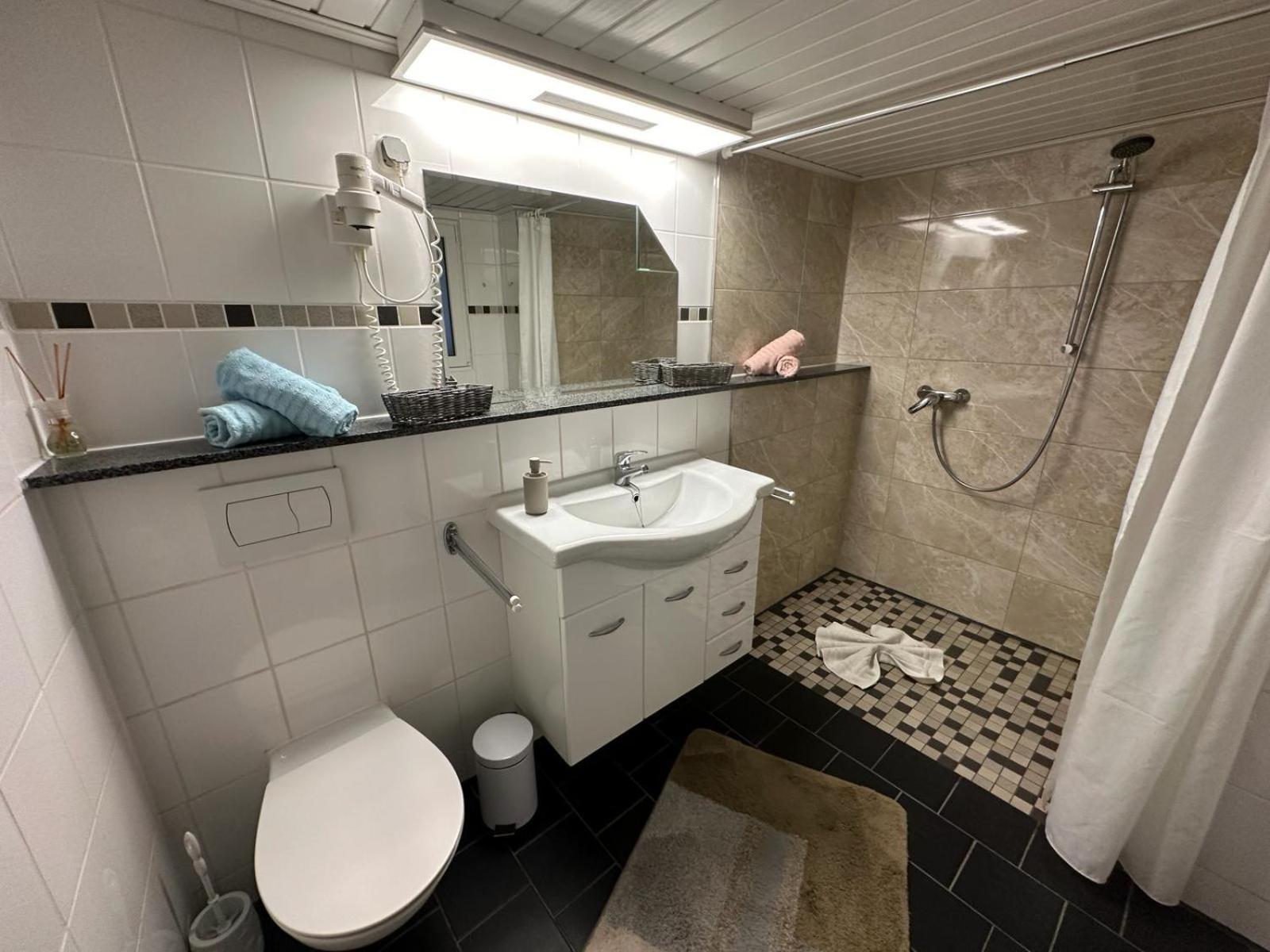 Christels Ferienwohnung 1 In Thale Mit Sonnenterrasse Und Grill Eksteriør bilde